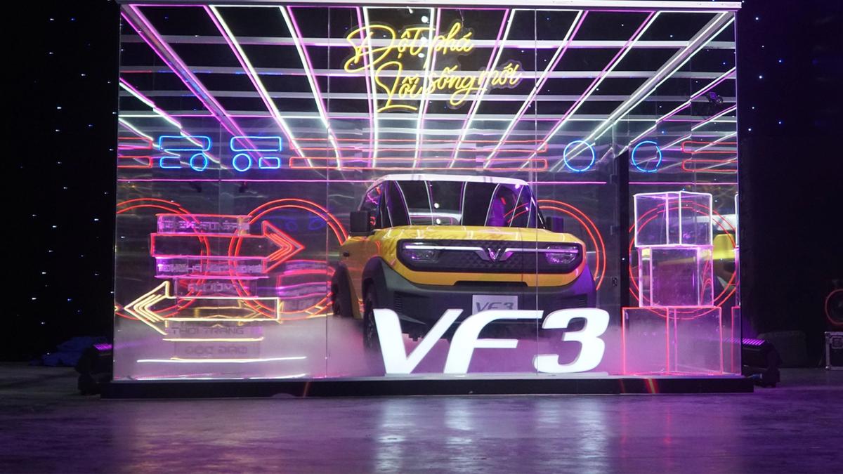 VinFast Kenalkan Mini SUV Listrik VF 3 di CES 2024,