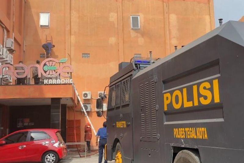 Tim Labfor Selidiki Penyebab Kebakaran Karaoke di Tegal yang Tewaskan 6 LC