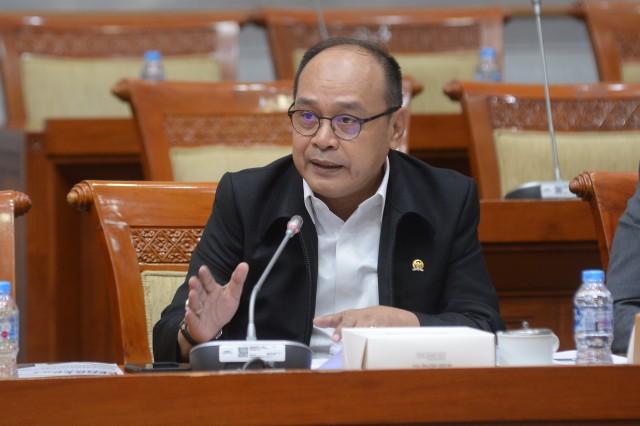 Pengisian Jabatan Pimpinan KPK Harus Melalui Pansel