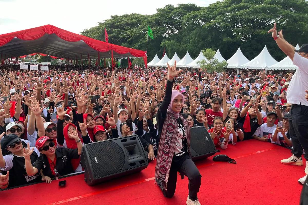 Istri Ganjar Olahraga Bareng Warga Manado: Saya Harus Dengarkan Aspirasi Masyarakat