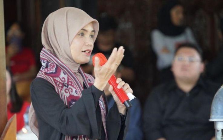 Atikoh Sebut Ganjar-Mahfud Mau Rakyat Aman saat Ibadah
