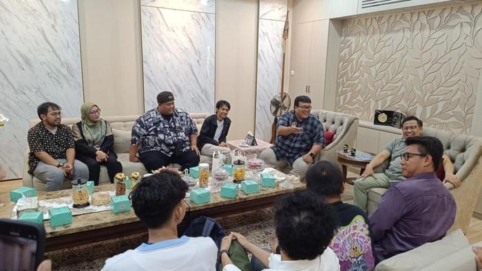 Sejumlah Komika Deklarasi Dukung AMIN di Pilpres, Cak Imin: InsyaAllah 26 Januari Kita Bikin Acara Seniman Bersatu