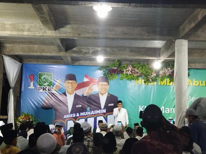 Cak Imin Hadiri Ponpes Ar-Roudloh Pasuruan, Kiai hingga Santri Sambut dengan Salawat