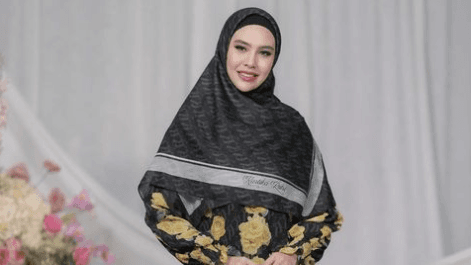Viral Minta Capres Ngaji Ini Klarifikasi Kartika Putri