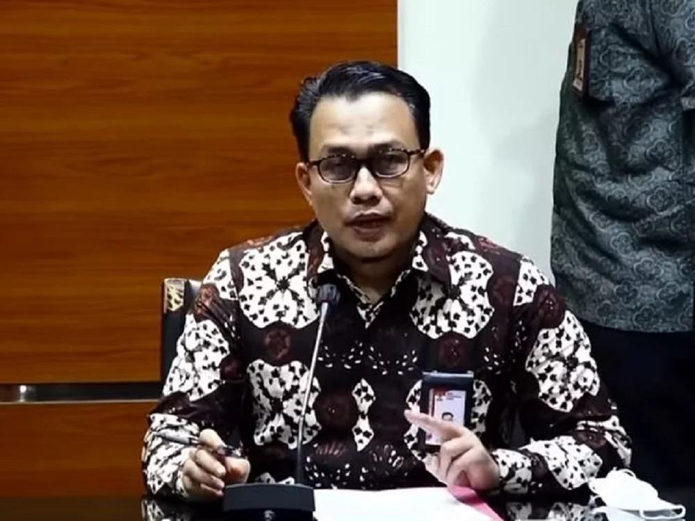 OTT KPK di Sidoarjo Amankan 10 Orang Terkait Insentif Pajak dan Retribusi Daerah