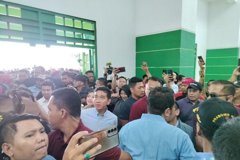 Di Ulang Tahun SPSI, Gibran Janji Prioritaskan Beasiswa Anak Buruh