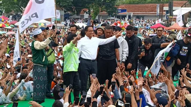 AMIN Kampanye di Tegal Minta Warga Rekam Orasinya
