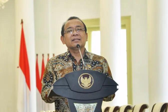Mensesneg Pratikno Tegaskan Mahfud Tak Serahkan Surat 'Resign' Usai Bertemu Semalam