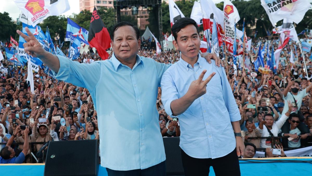 Jelang Debat Kelima, Relawan Muda BerAkhlak Dukung Program Penguatan SDM Prabowo-Gibran