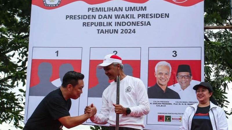 Ganjar Pastikan Warga Waduk Pluit Tak Pindah ke Paslon Lain gegara Dikasih Bansos