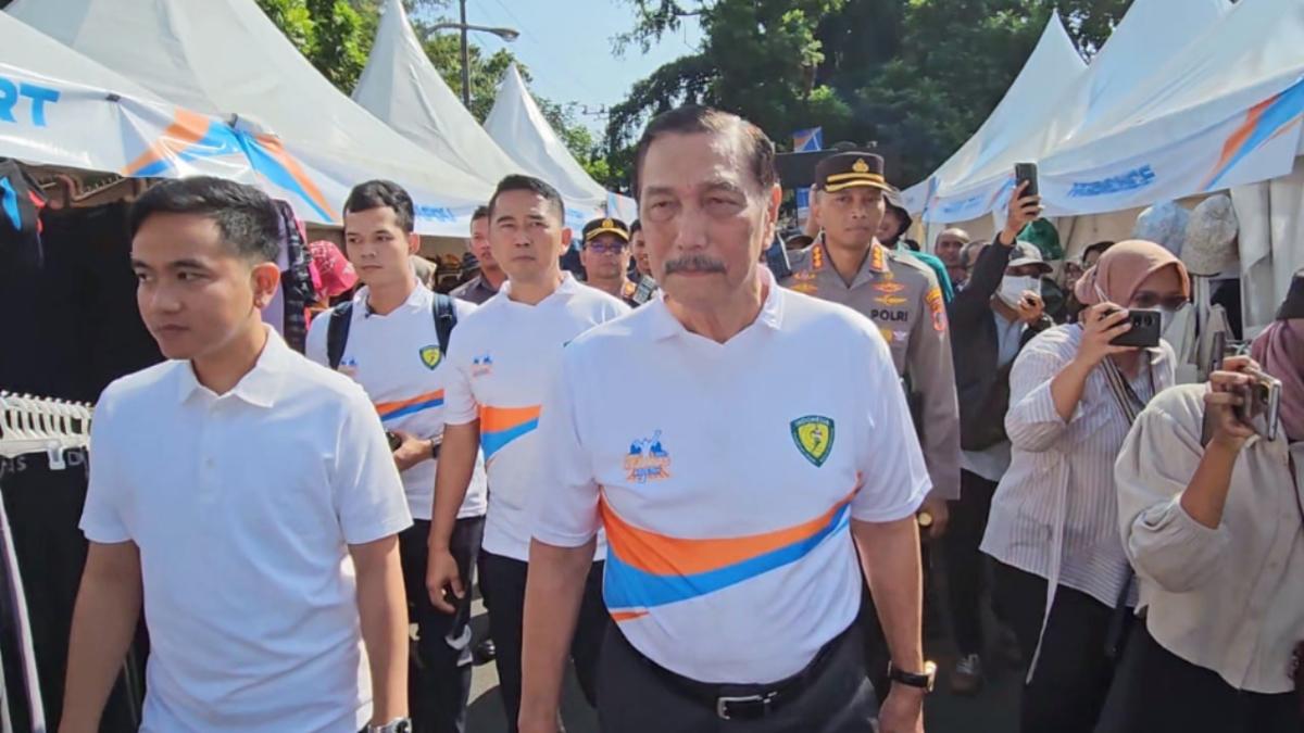 Gibran Dianggap Masih 'Anak Ingusan', Luhut: Jangan Pernah Memandang Sebelah Mata!