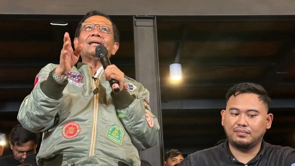 Mahfud Md Janji Selesaikan RUU Masyarakat Adat