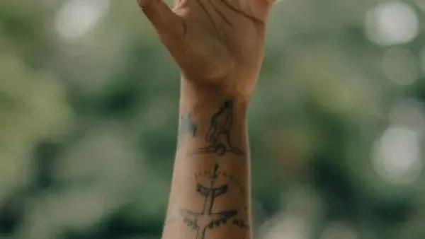 Tato Naga Laris Menjelang Imlek