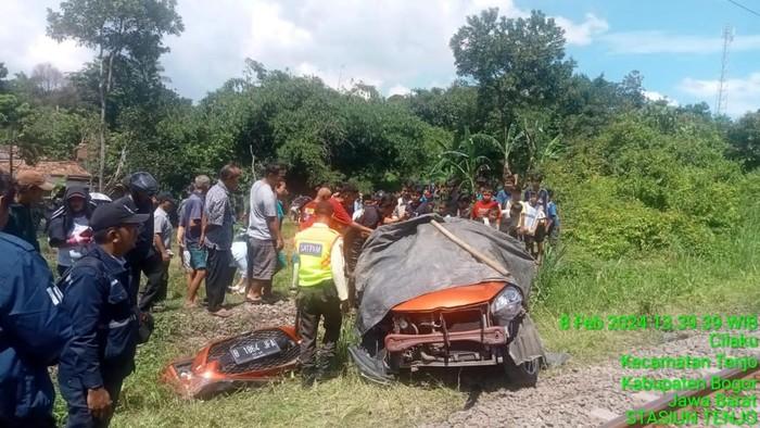 Rute Tanah Abang-Rangkasbitung Hanya Sampai Stasiun Parungpanjang Imbas Mobil Tertemper KRL