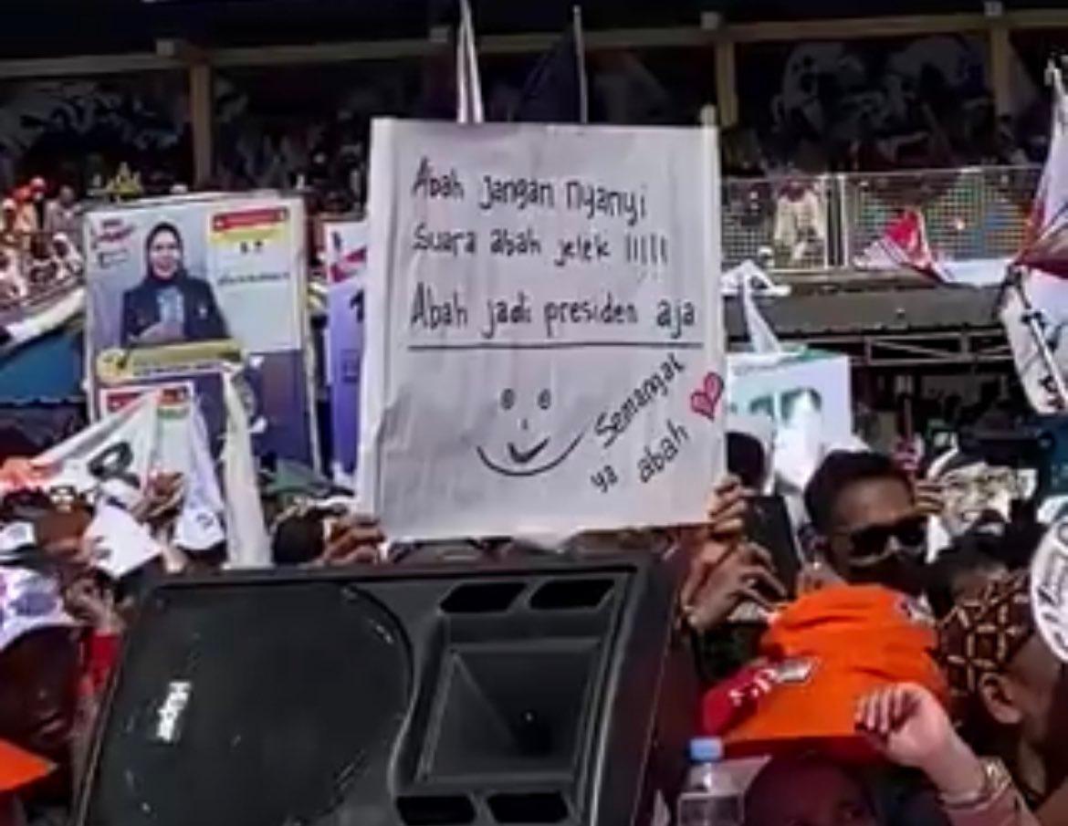 Anies Kena Roasting Pendukung Gegara Nyanyi Dangdut: Suara Abah Jelek!