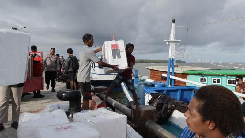 KPU Asmat Siapkan Opsi Terakhir Distribusi Logsitik Pemilu 2024 Pakai Helikopter