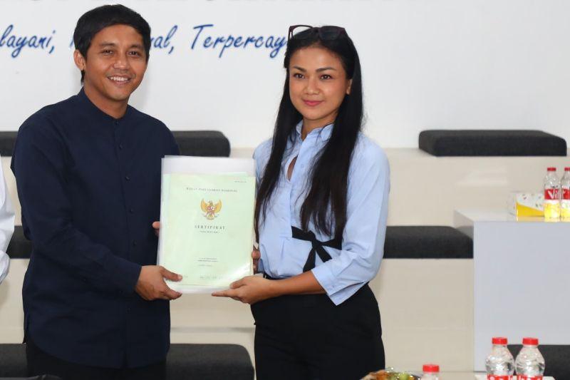 Setelah Dikuasai Mafia, Artis Nirina Zubir Kembali Mendapatkan Tanah Miliknya
