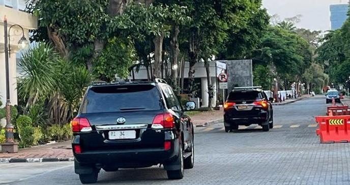 2 Menteri Berangkat Menuju Istana Negara Usai Pencoblosan, Ngapain?