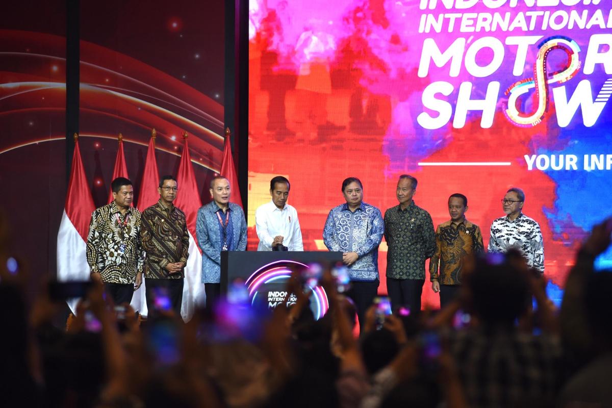 Pertamina Pamerkan Inovasi Energi Hijau dalam IIMS 2024