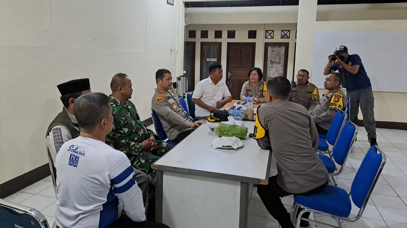 Demi Ciptakan Pemilu Jurdil, Polisi Kawal Proses Penghitungan Suara di KPU Depok