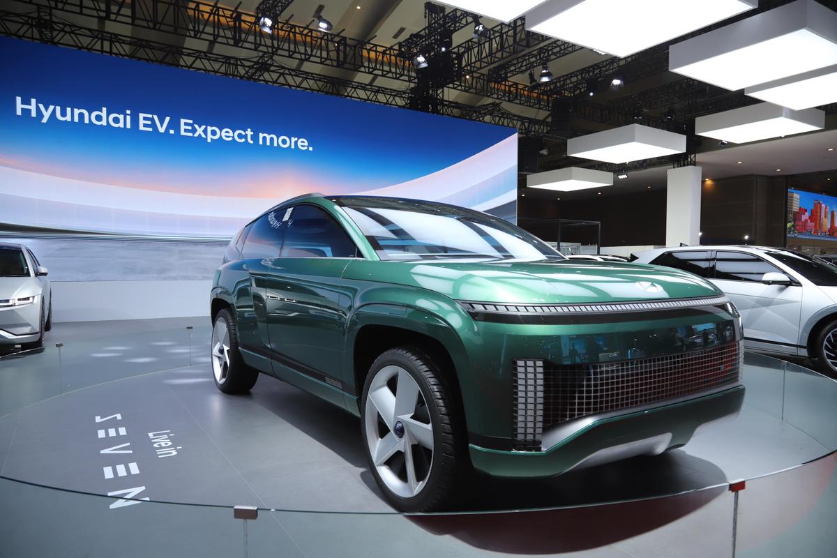 Hyundai Tampilkan SEVEN Concept di IIMS 2024