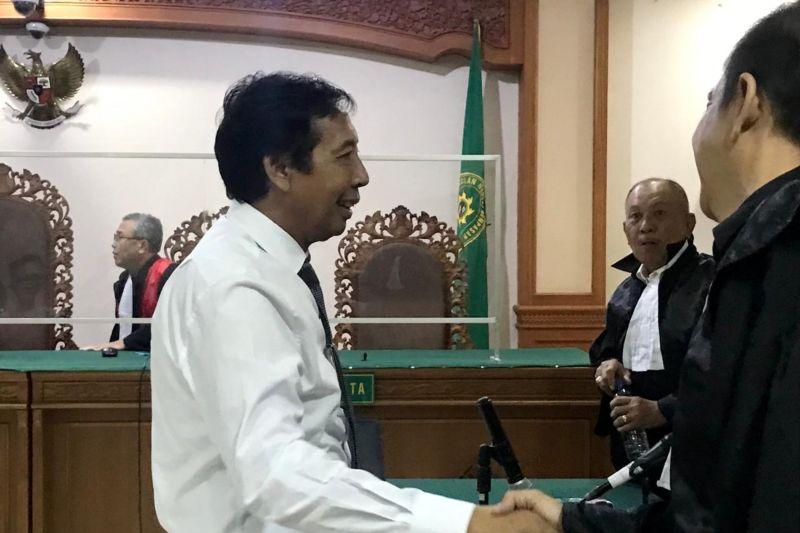 Breaking News: Mantan Rektor Udayana Divonis Bebas