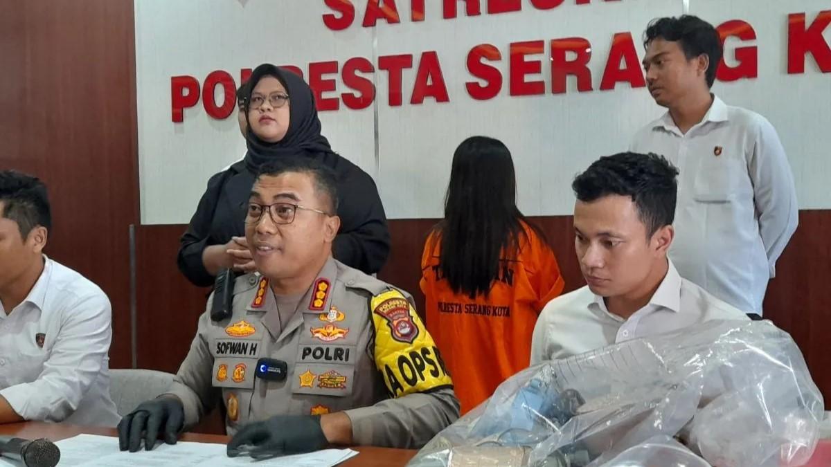 Begini Pengakuan Kasir Cantik Tilap Uang Toko Hingga Ratusan Juta