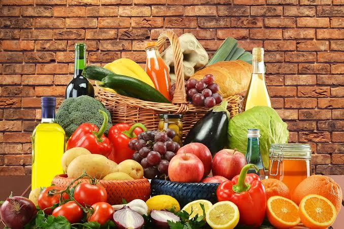 Mitos Umum Tentang Makanan.Salah Satunya Buah dan Sayuran Segar Lebih Sehat