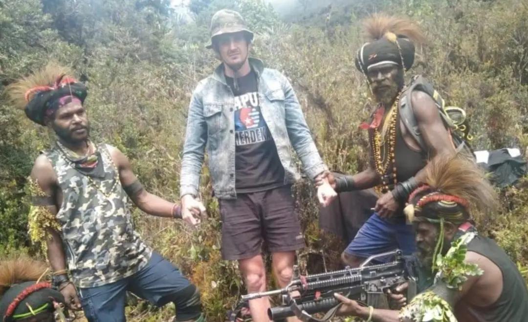 Gunakan Pendekatan Gereja untuk Bebaskan Pilot Philip, Begini Kata Mahfud