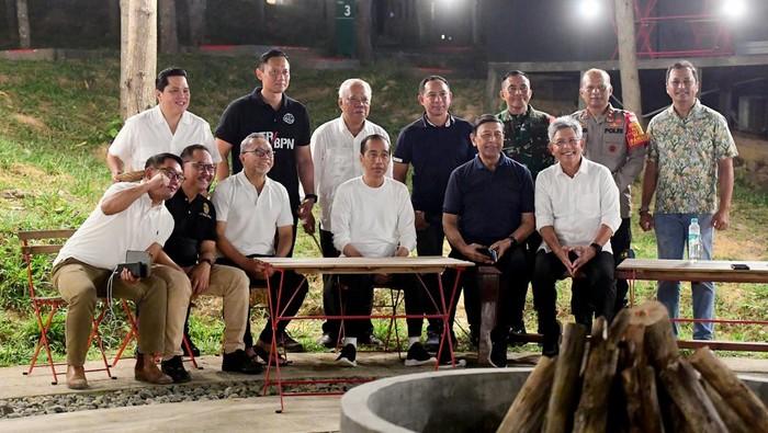 Kala Presiden dan Panglima TNI hingga Menteri Bersantai di IKN