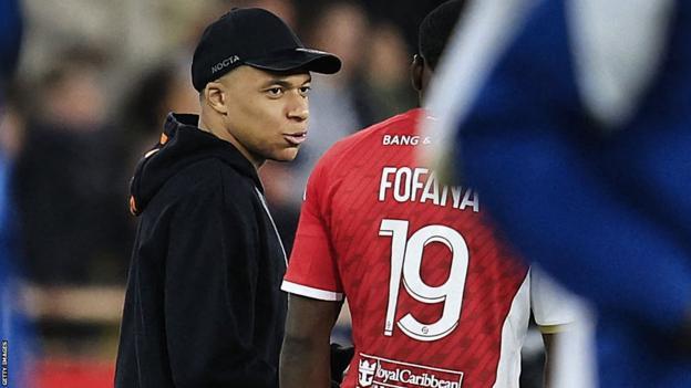 PSG Mesti Terbiasa Tanpa Mbappe