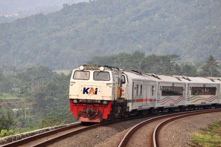 Asyik! PT KAI Buka Tiket 24 Kereta Api Tambahan Lebaran Tahap Kedua