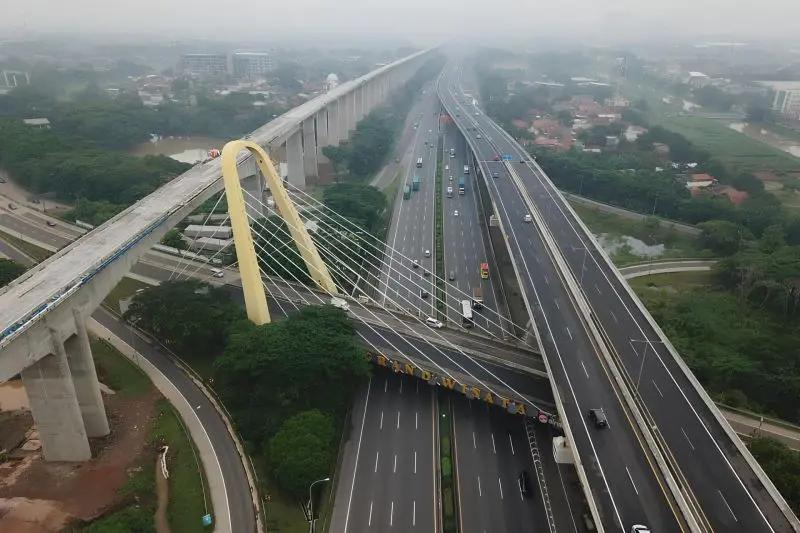 Integrasi Tol Japek-Jalan Layang MBZ Pangkas Waktu 60 Persen