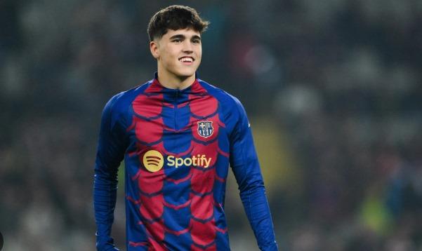 Lawan Napoli, Bek Muda Barca Pau Cubarsi Dapat Gelar 'Man Of The Match'