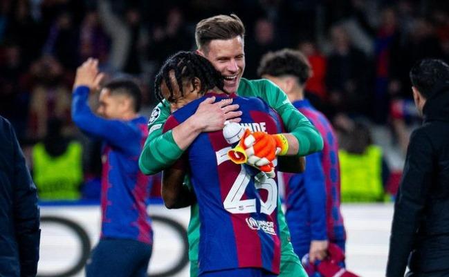 Kalahkan Napoli, Barcelona Berhasil Lolos ke Perempat Final Liga Champions