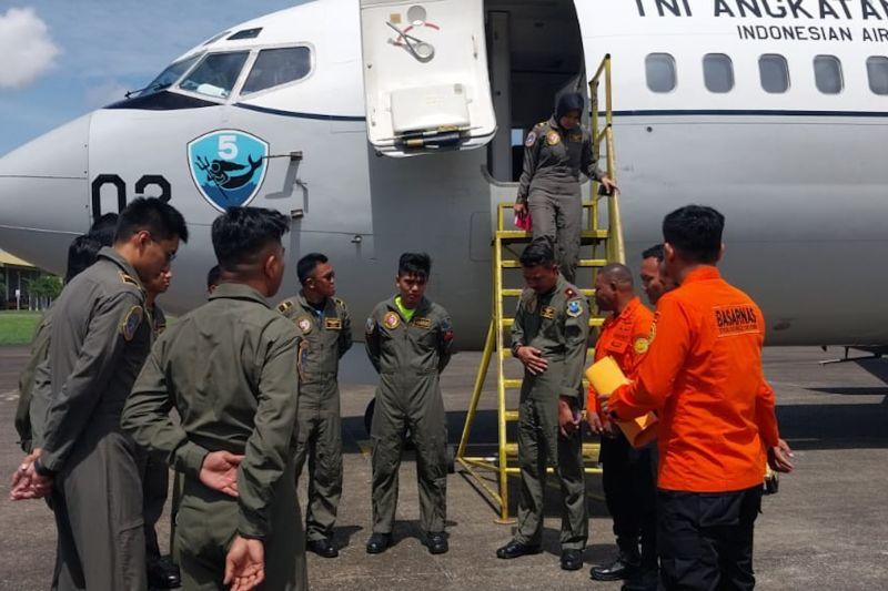 TNI AU Kerahkan Pesawat Bantu Pencarian 21 Korban Kapal Yuiee