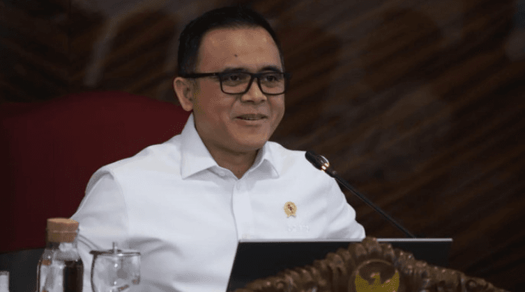 Catat! ASN Pria Bakal Dapat 'Cuti Ayah' Saat Istri Melahirkan