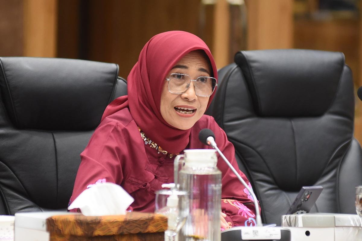 DPR Minta Pemerintah Percepat Pengesahan Thom Haye, Ragnar Oratmangoen dan Maarten Paes Jadi WNI
