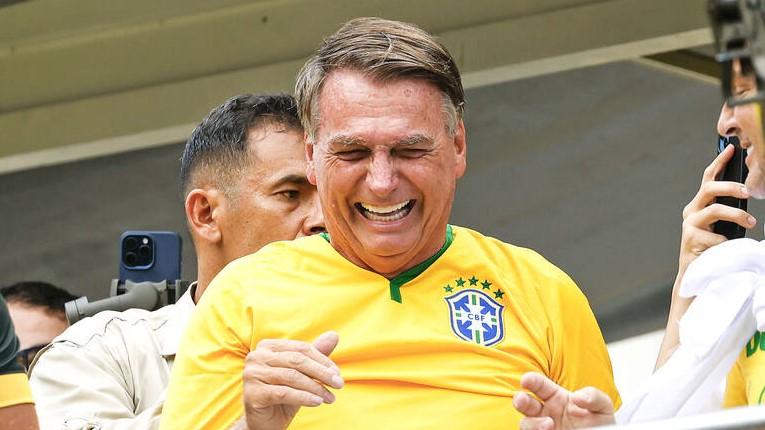 Bekas Presiden Brazil Jair Bolsonaro Diduga Palsukan Data Vaksinasi COVID-19