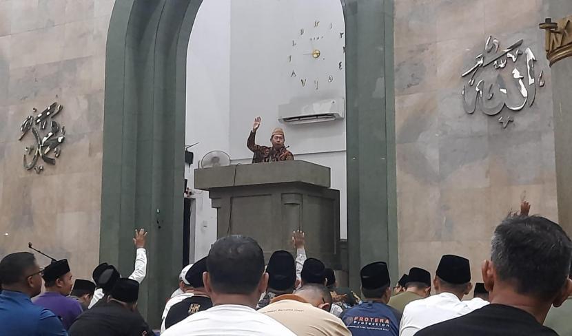Petugas Haji Berkhidmat untuk Jemaah, Negara dan 'Penerus' Buyut Rasulullah