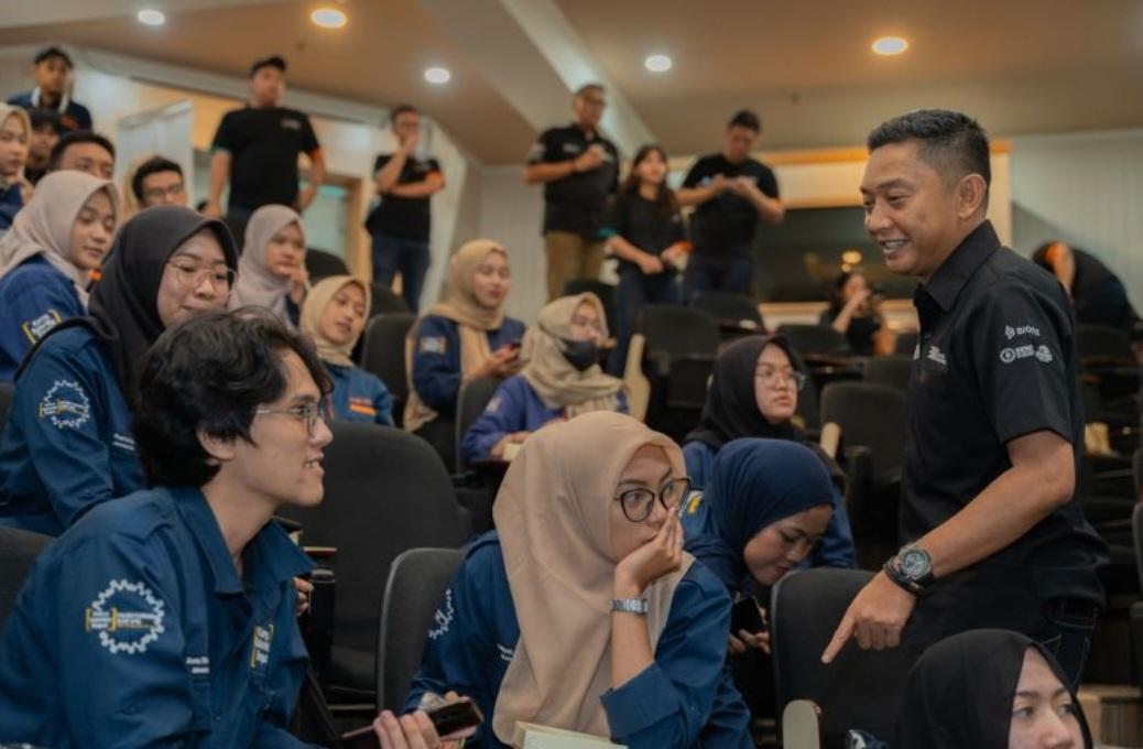 Ingat-Ingat! Sisihkan THR untuk Investasi Saham