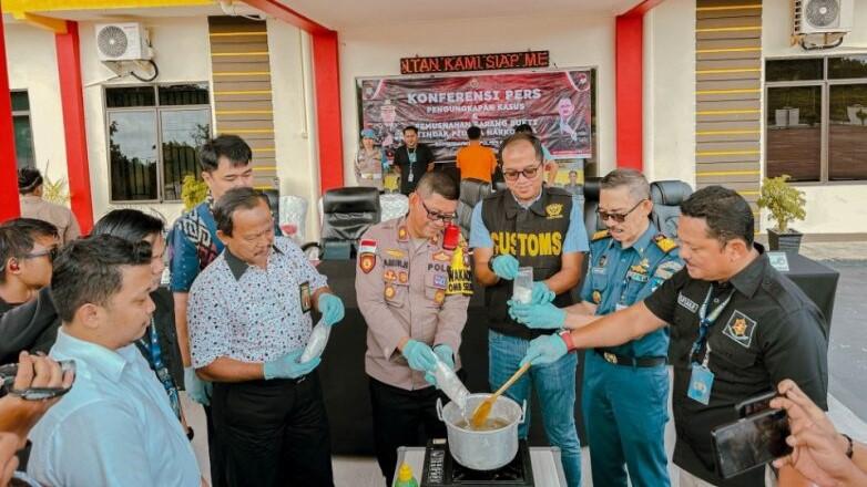 Bea Cukai Musnahkan Barang Bukti Penindakan 1 Kg Sabu-Sabu