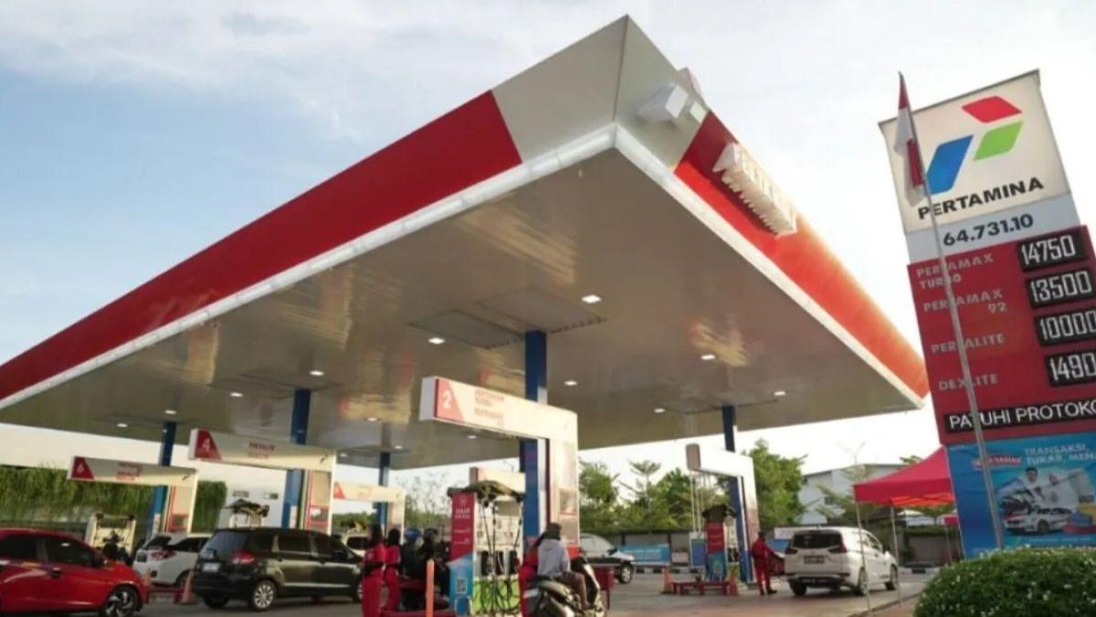 Pertamina Ganti Kerugian Pelanggan Isi Bensin Tercampur Air