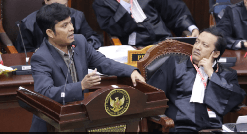 Begini Saksi Ganjar-Mahfud Ungkap Dugaan Penggelembungan Suara pada Sistem Sirekap di MK