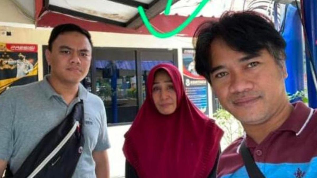 Ternyata Cuma Gegara Ogah Disuruh Copot Sepatu, Emak-emak Bunuh Pedagang Tangerang Pakai Pedang