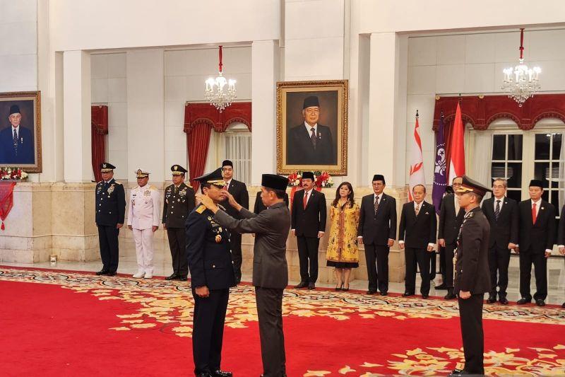 Jokowi Resmi Lantik Tonny Harjono jadi KSAU