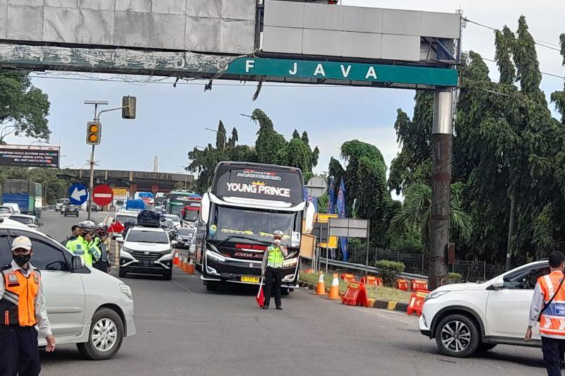 Polri Terapkan Delaying System Kendaraan Menuju Pelabuhan Merak