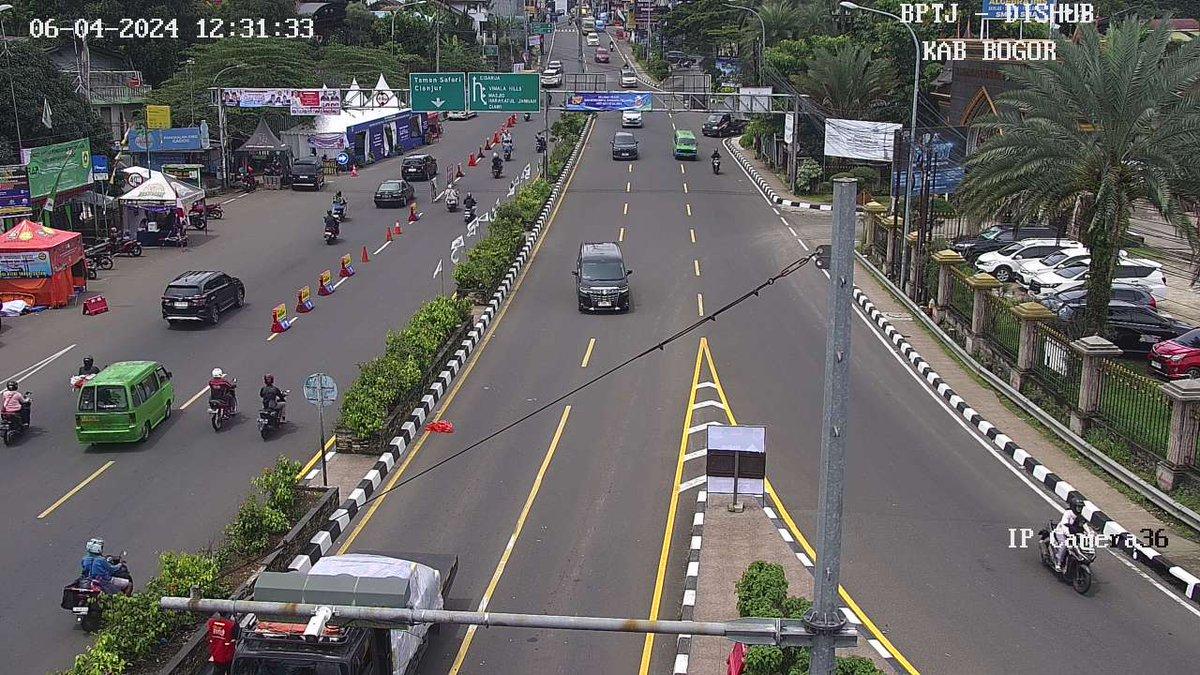 Kondisi Simpang Gadog H-4 Lebaran Ramai Lancar