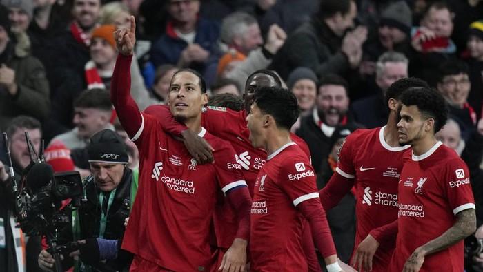 Liverpool Ditahan Imbang MU, Gagal Geser Arsenal di Puncak Klasemen