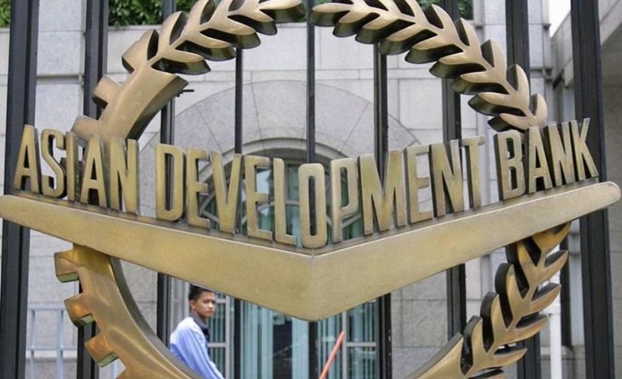 ADB Teropong Ekonomi Asia Tumbuh 4,9 Persen pada 2024